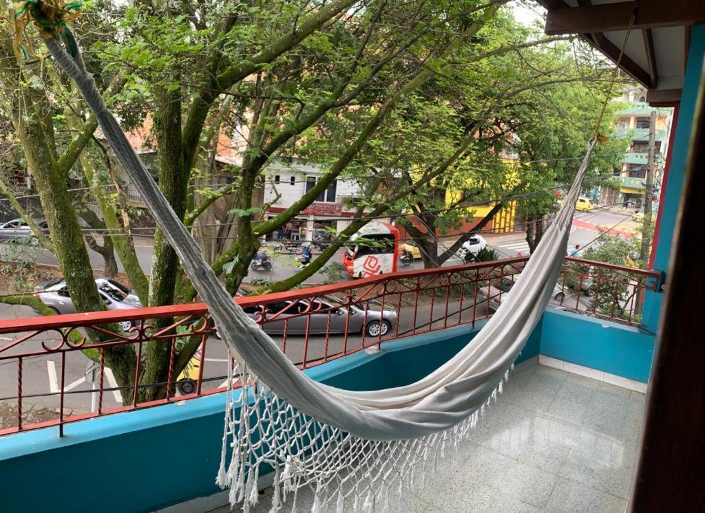 Hostel Kumho Alojamiento Medellin Ngoại thất bức ảnh