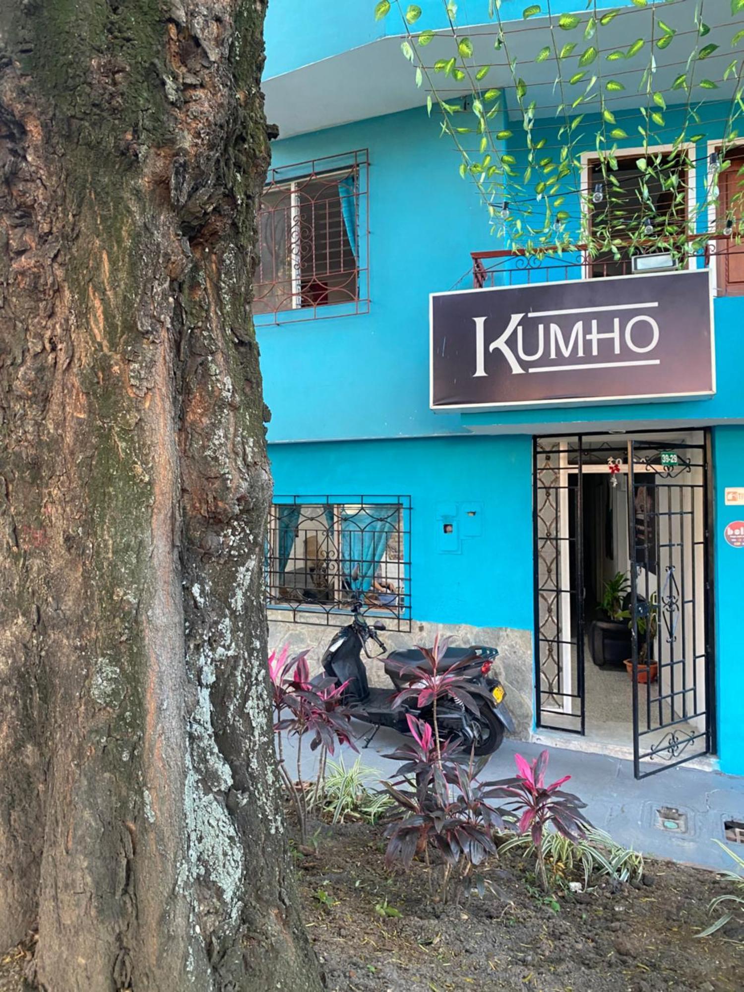 Hostel Kumho Alojamiento Medellin Ngoại thất bức ảnh