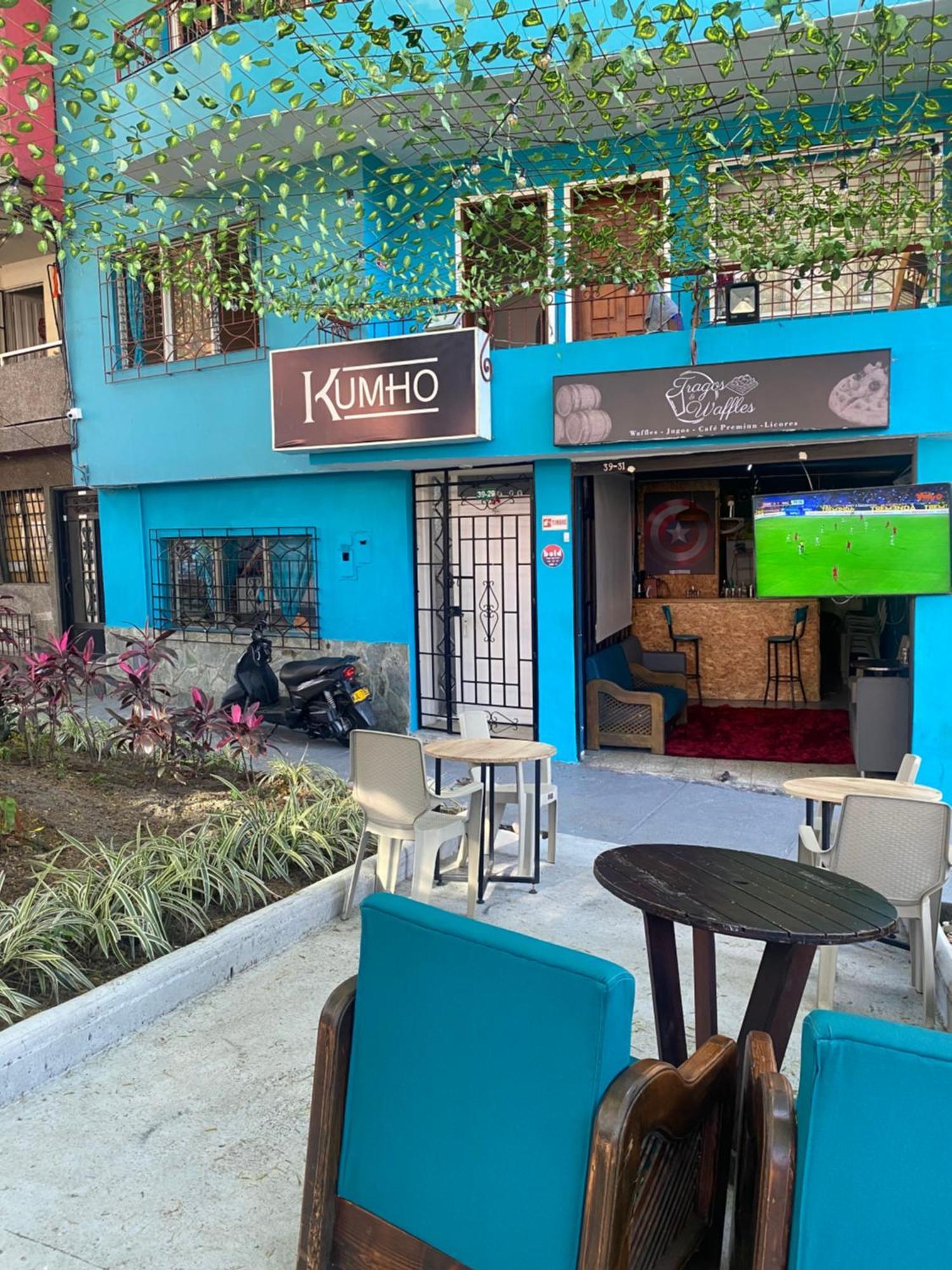 Hostel Kumho Alojamiento Medellin Ngoại thất bức ảnh
