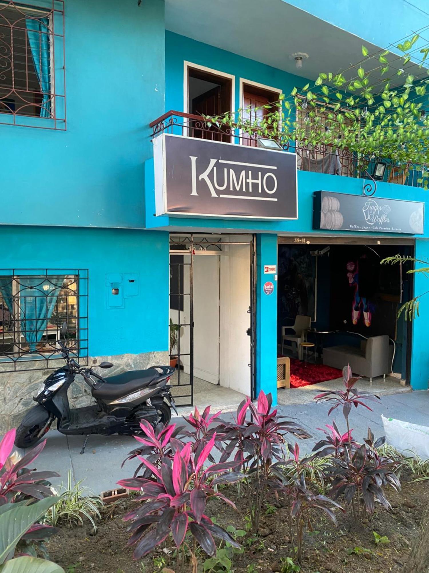 Hostel Kumho Alojamiento Medellin Ngoại thất bức ảnh